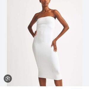 Skin: Hestia strapless tube dress